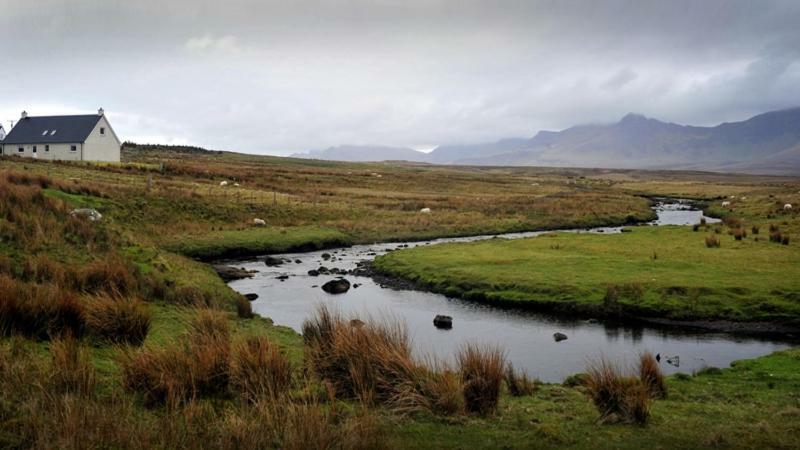 Trotternish Ridge View Daire Staffin Dış mekan fotoğraf
